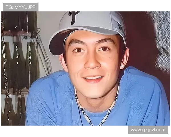 足球明星劈叉事件背后的真相揭秘与公众反应分析 足球明星劈叉事件背后的真相揭秘与公众反应分析