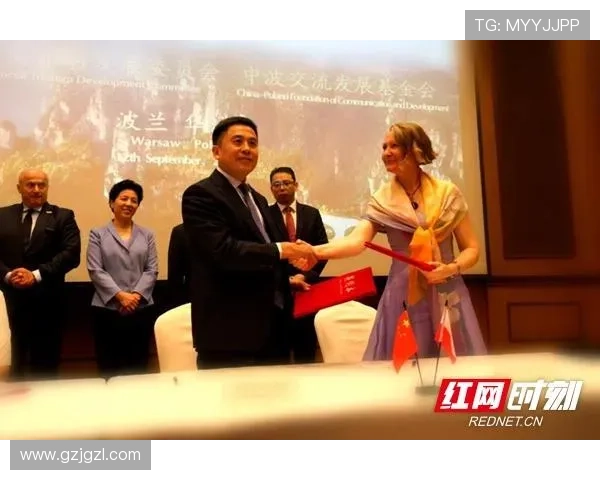 国际足球明星与中国明星的跨界合作与文化交流探讨