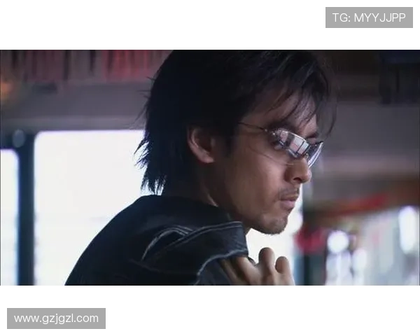 当足球明星化身丧尸赛场上演生死对决的奇幻故事